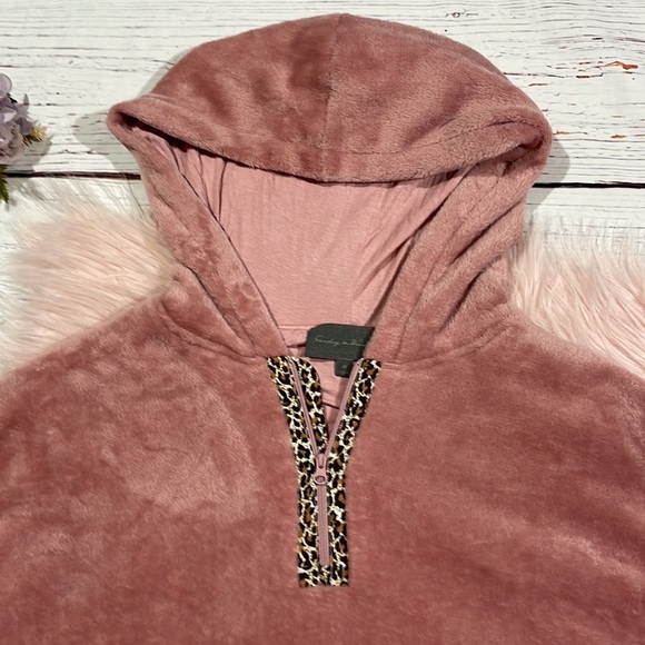 Anthropologie Sunday in Brooklyn Kelyn Pink Leopard Fleece Pullover Jacket - Picture 5 of 12